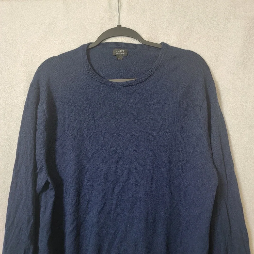 J.‎ Crew Merino Wool Light Sweater Size XL Navy Blue Preppy Quiet Luxury Casual